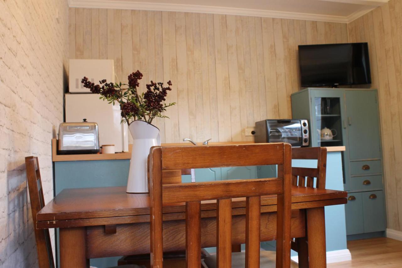 Lawrence Jailbreak Cottage Accommodation المظهر الخارجي الصورة